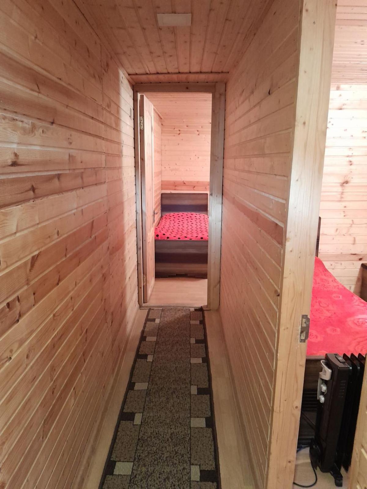 אושגולי Guesthouse Luka מראה חיצוני תמונה